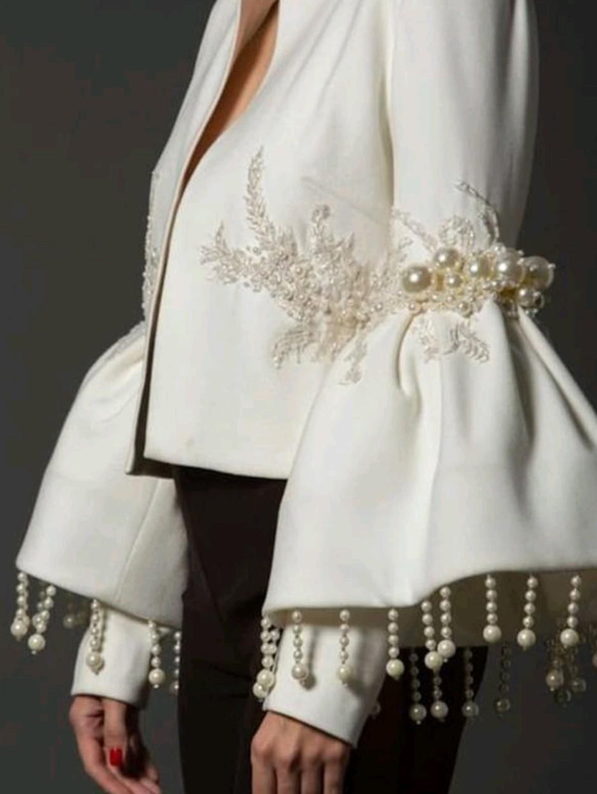 Women's Fashion Stand Collar Pearl Fringed Decor Embroidery Flare Sleeve Coat